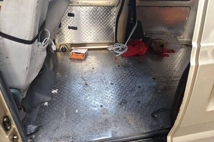 Used BAIC Weiwang 306 2013 1.2L Value Edition Basic 7-Seater A12 China IV Standard
