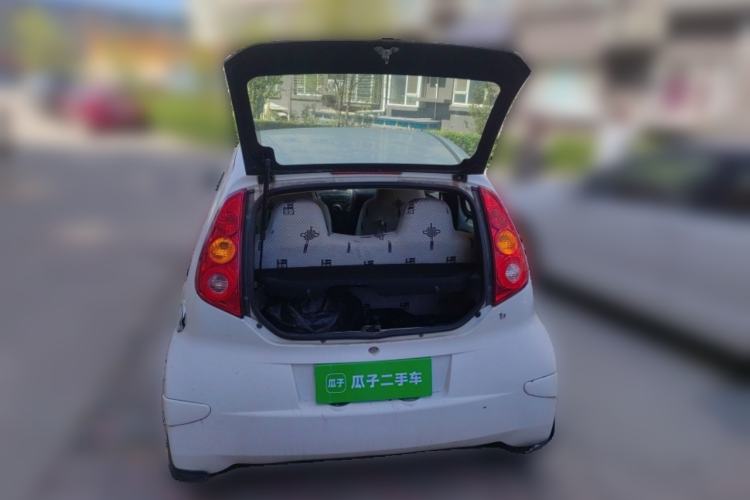 Used BYD F0 2010 Shangkui Patriotic Edition 1.0L XuanKu Model Trunk