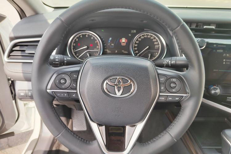 Used Toyota Camry 2019 2.0G Luxury Edition China VI Standard
