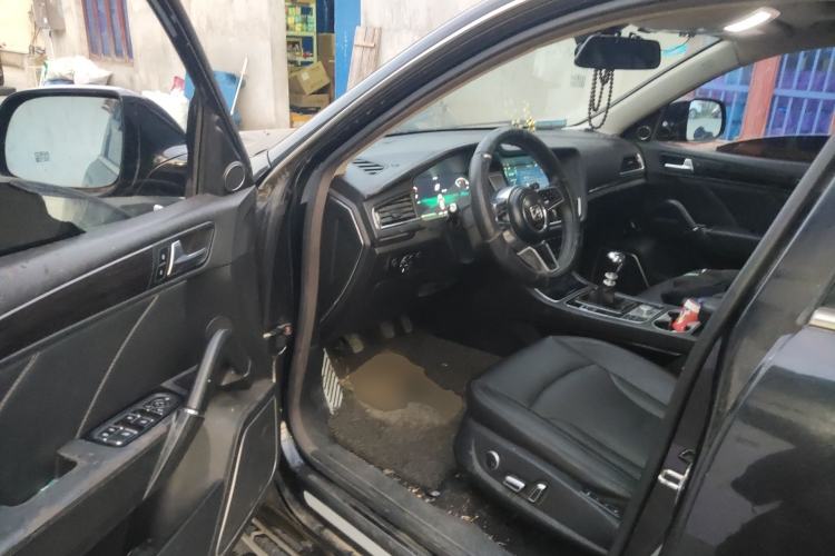 Used Zotye T600 2016 Sport Edition 1.5T Manual Prestige Model Driver Seat