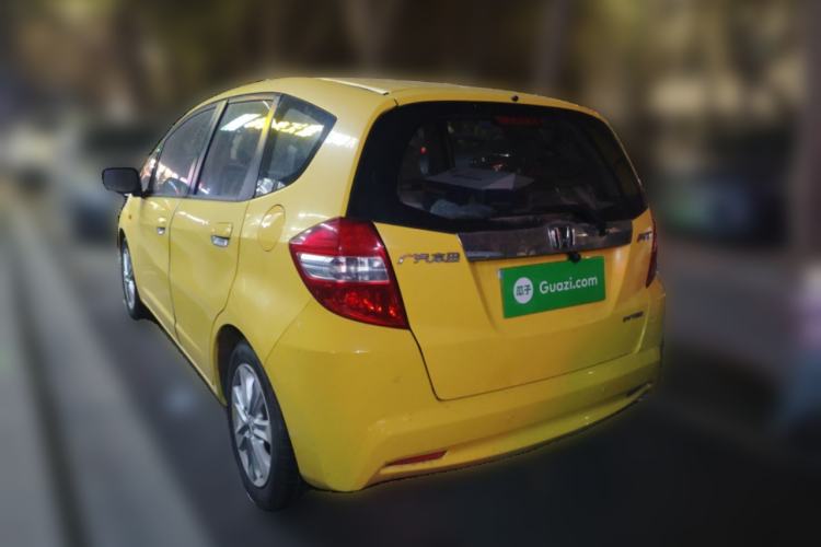 Used Honda Fit 2011 1.5L Automatic Luxury Edition Rear Left 45 Deg