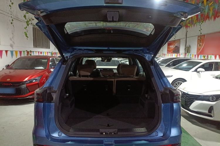 Used Chery Tiggo 8 PLUS C-DM 2025 1.5T 116 km Prestige Version 5 Seats
