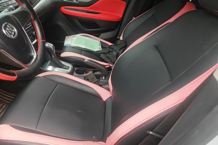 Used Buick Encore 2015 1.4T Automatic Two-Wheel Drive Urban Elite Version Left Front Seat