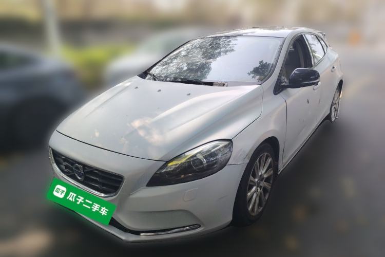 Used Volvo V40 2013 2.0T Zhiya Edition