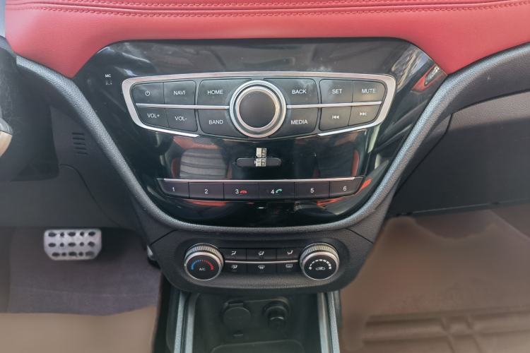 Used Haval H1 2016 Blue Label 1.5L AMT Luxury Model
