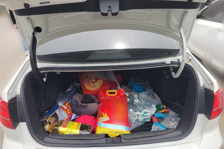 Used Volkswagen Sagitar 2017 230TSI Automatic Comfort Version Trunk