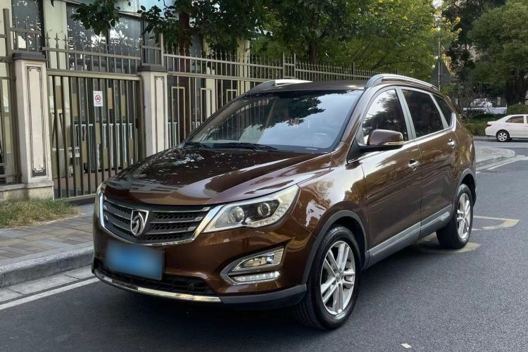 Used Baojun 560 2015 1.8L Manual Elite Edition