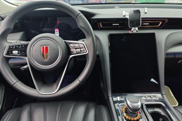 Used Hongqi H5 2024 2.0T Automatic Smart Connect Flagship Edition
