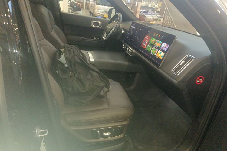 Used Li Auto L8 2023 Pro Model
