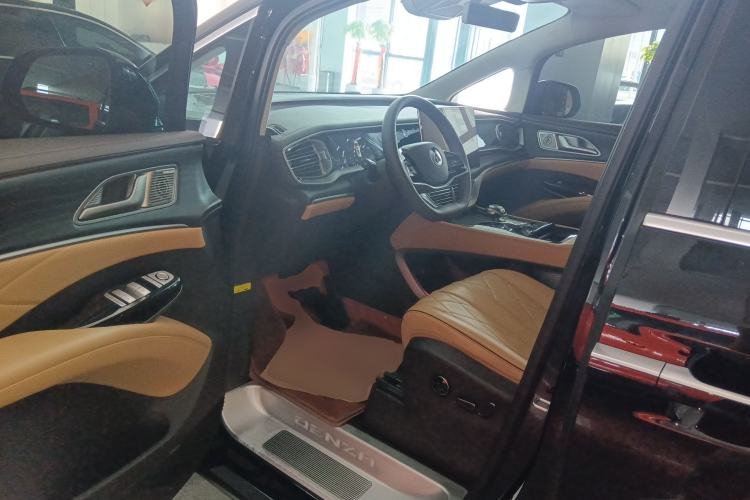 Used Denza D9 2024 DM-i 980 Four-Wheel Drive Prestige Model