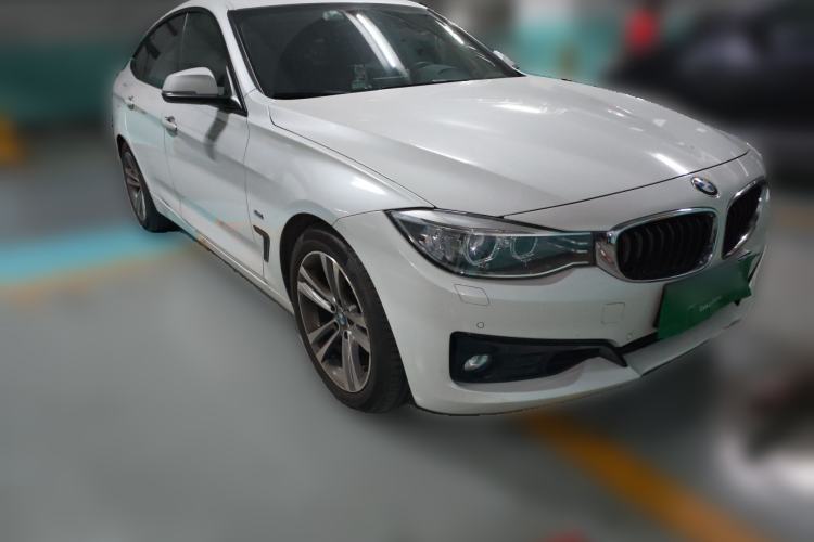 Used BMW 3 Series GT 2014 320i Design Package Model