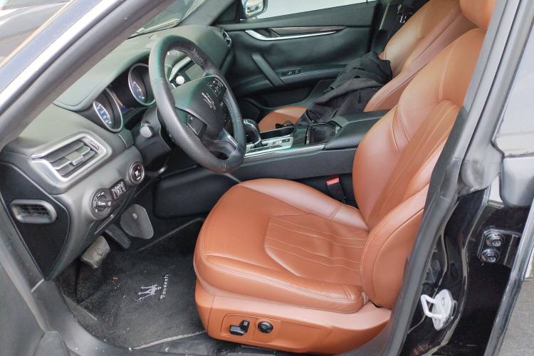 Used Maserati Ghibli 2014 3.0T Standard Edition
