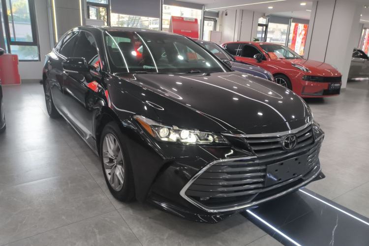 Used Toyota Avalon 2019 2.5L Ambition Version China VI Standard