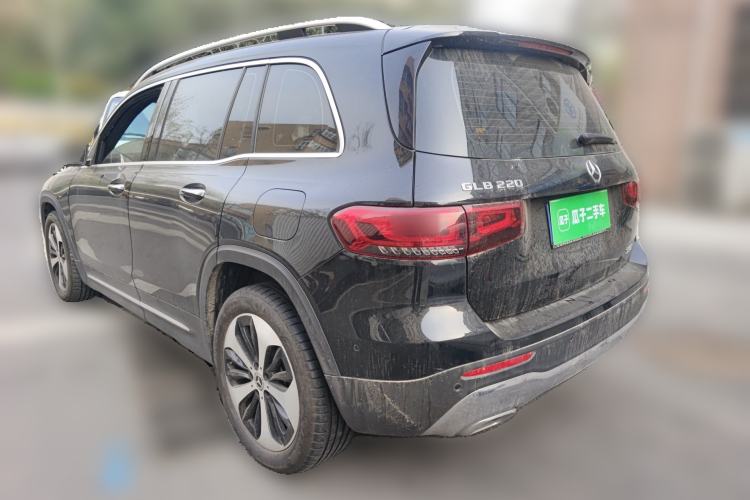 Used Mercedes-Benz GLB 2023 GLB 220 Fashion Model Rear Left 45 Deg