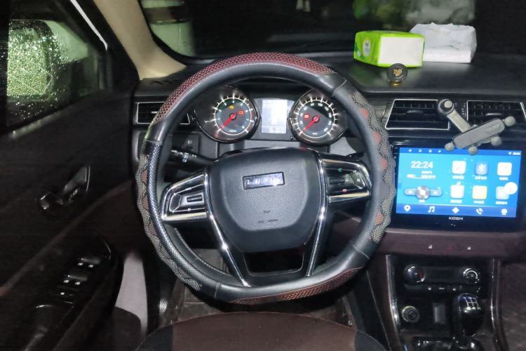 Used Lifan Auto Myway 2016 1.5L Manual Elite Version Steering Wheel