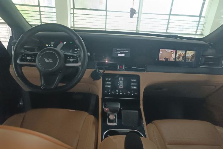 Used Li Auto ONE 2021 Extended-Range 6-Seater Version Center Console