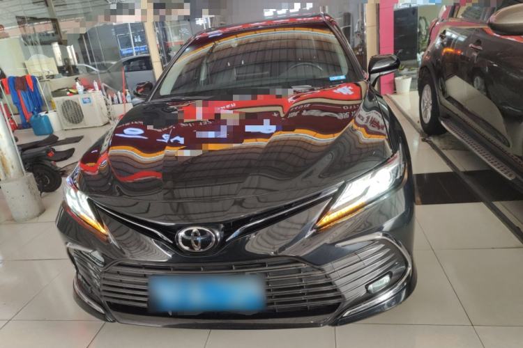 Used Toyota Camry 2021 2.0G Luxury Edition Front