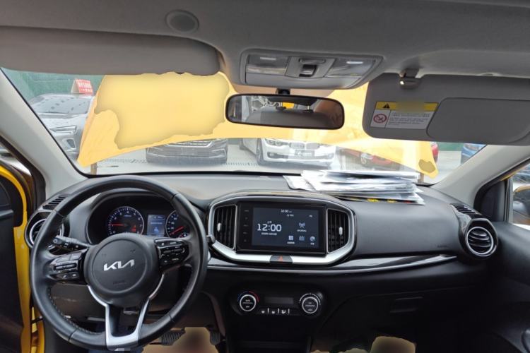 Used Kia kx1 Stonic 2021 1.4L CVT Sunroof Model
