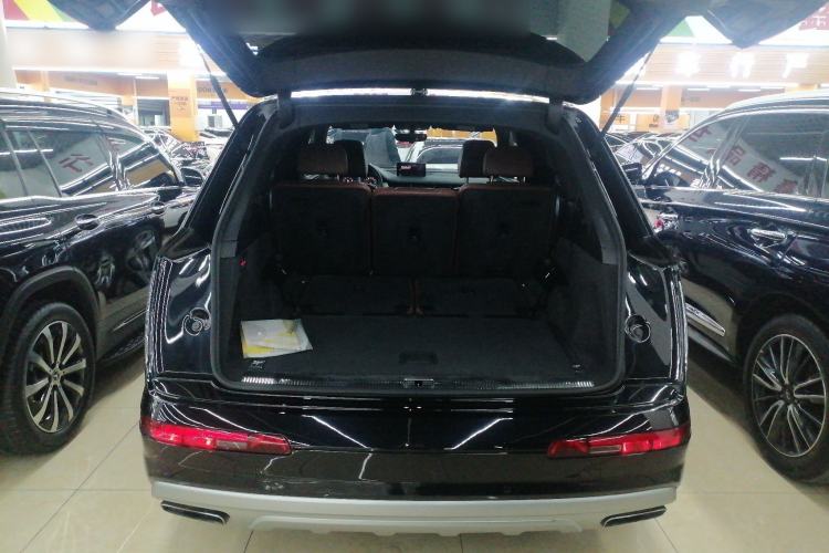 Used Audi Q7 2016 3.0 TFSI 7 seats parallel import
