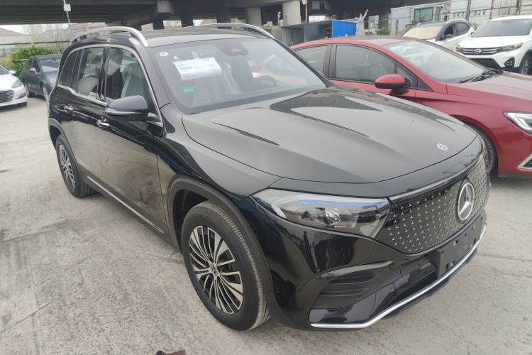 Used Mercedes-Benz EQB 2025 EQB 260 Exterior 1