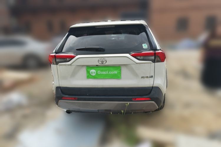 Used Toyota RAV4 2020 2.0L CVT Two-Wheel Drive Fashion PLUS Edition
