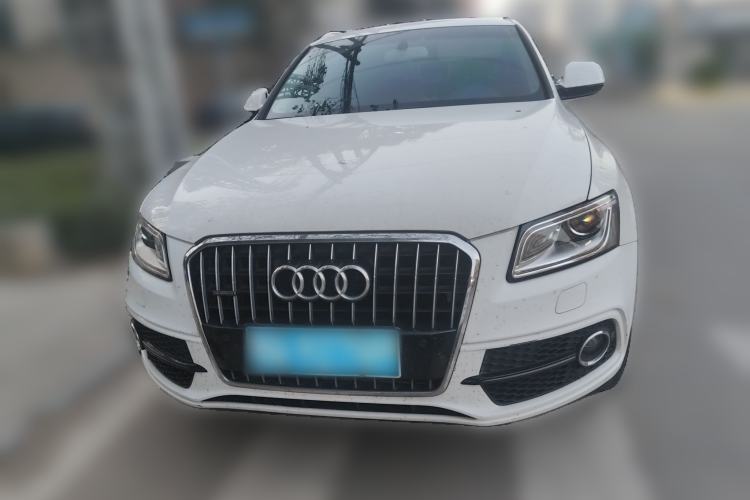 Used Audi Q5 2018 Collector's Edition 40 TFSI Technology Model