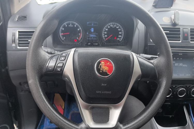 Used FORTHING Joyear X5 2013 1.6L Manual Luxury Model China IV Standard Steering Wheel
