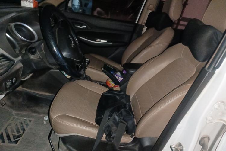 Used Wuling Hongguang 2019 1.5L S Comfort Edition China VI LAR