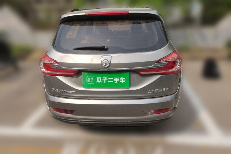 Used Baojun 310W 2017 1.5L Manual Fashion Model China V