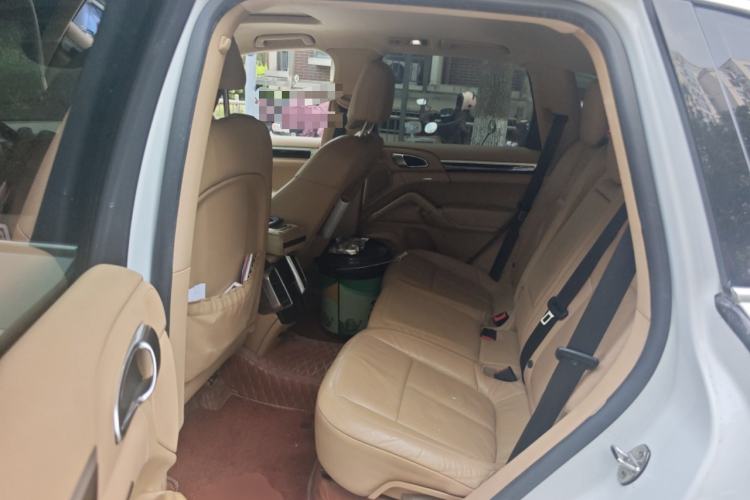 Used Porsche Cayenne 2011 3.6L automatic transmission U.S. specification
