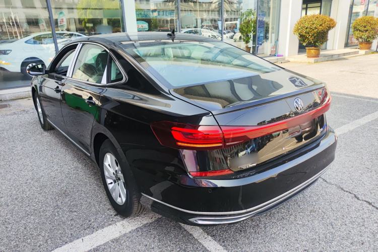 Used Volkswagen Passat New Energy 2025 430 PHEV Hybrid Business Edition Rear Left 45 Deg