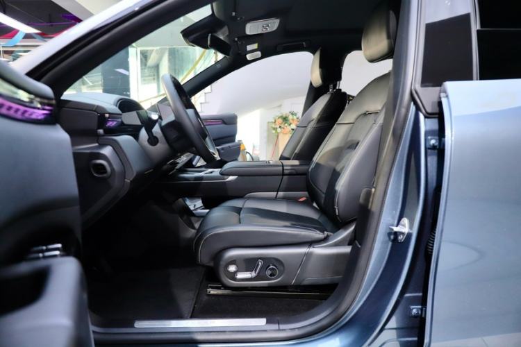 Used Zeekr 7X 2025 100kWh Long-Range All-Wheel Drive Intelligent Driving Version
