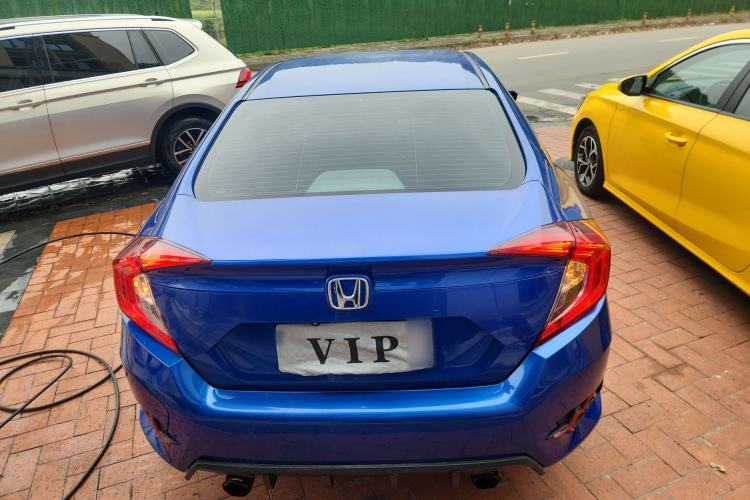 Used Honda Civic 2016 220TURBO CVT Luxury Edition