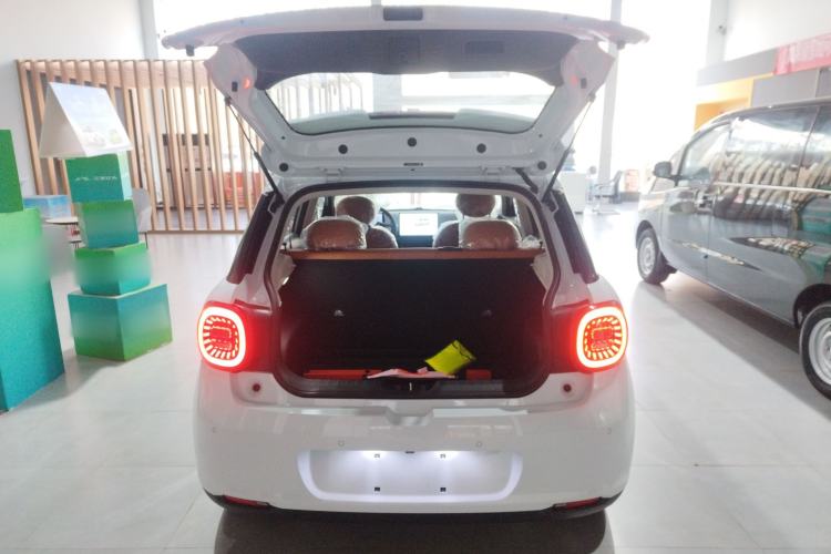 Used JAC Yiwei 3 2024 Charming Edition 405km Lite