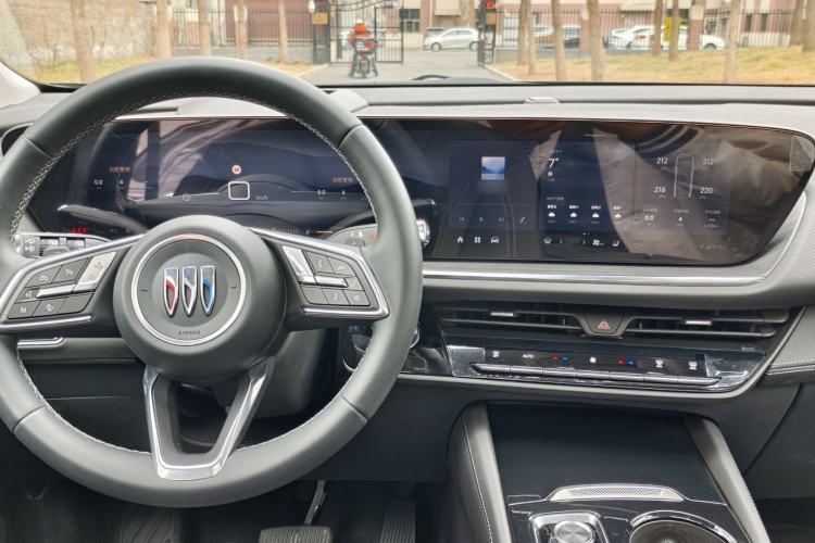 Used Buick Envision 2025 25T Entry-Grade Platinum Edition