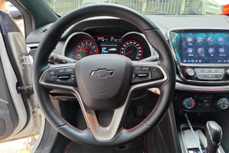 Used Chevrolet Monza 2019 RS 330T Automatic Comfort Edition China VI Standard Steering Wheel
