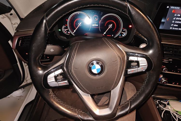 Used BMW 5 Series New Energy 2019 530Le Luxury Package Steering Wheel