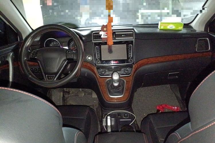 Used Haval H6 2017 Red-Label Sport Edition 1.5T Manual Two-Wheel Drive Elite Model
