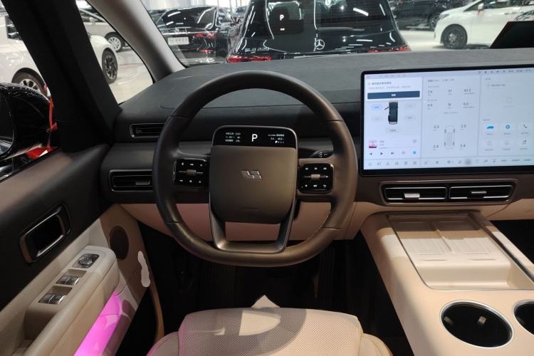 Used Li Auto MEGA 2024 Ultra Model
