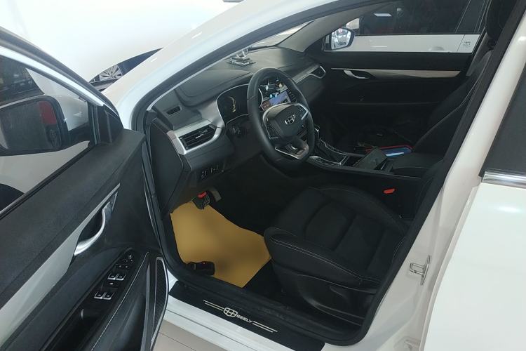 Used Geely Auto Emgrand 2020 1.5L CVT Upward Version

