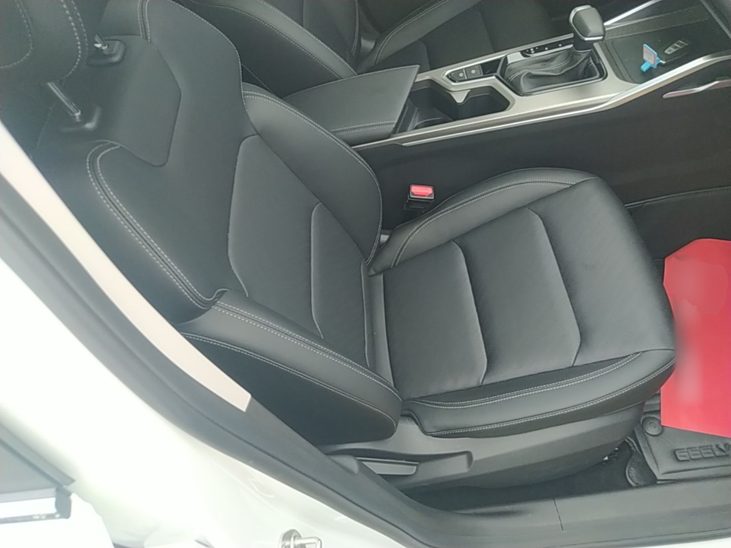Geely Auto Emgrand 2022 4th Generation 1.5L CVT Luxury Model - Premium — снимка 19