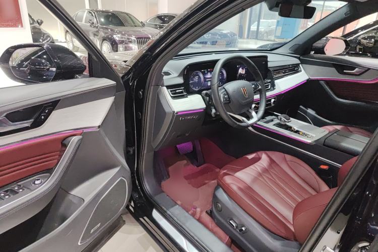 Used Hongqi HS5 2025 2.0T Two-Wheel-Drive Xuan Ying Edition Driver Seat