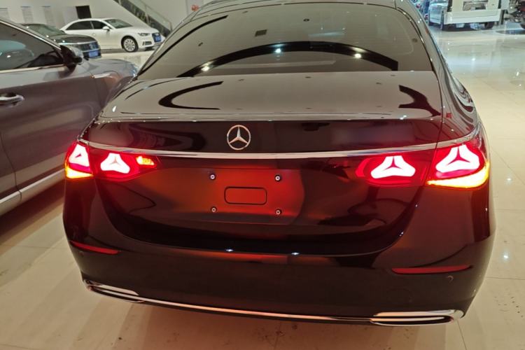 Used Mercedes-Benz E-Class 2025 Facelift E 300 L Luxury Edition