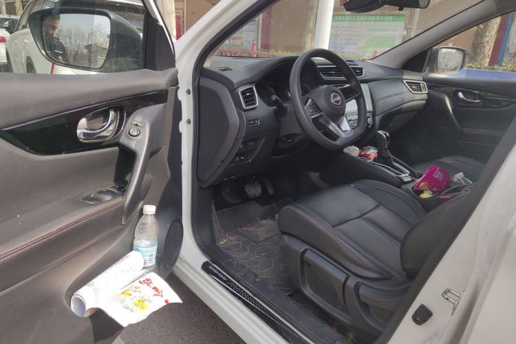 Used Nissan Qashqai 2023 Classic 2.0L CVT XV Comfort Edition
