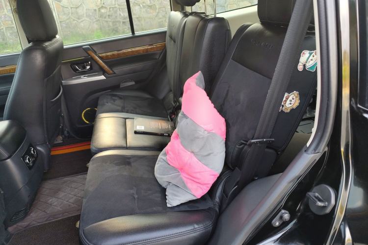 Used Mitsubishi Pajero (Import) 2018 3.0L Automatic Comfort Edition
