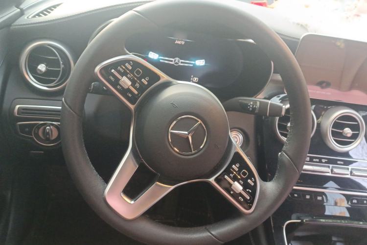 Used Mercedes-Benz GLC 2022 Refreshed GLC 260 L 4MATIC Dynamic Edition Steering Wheel