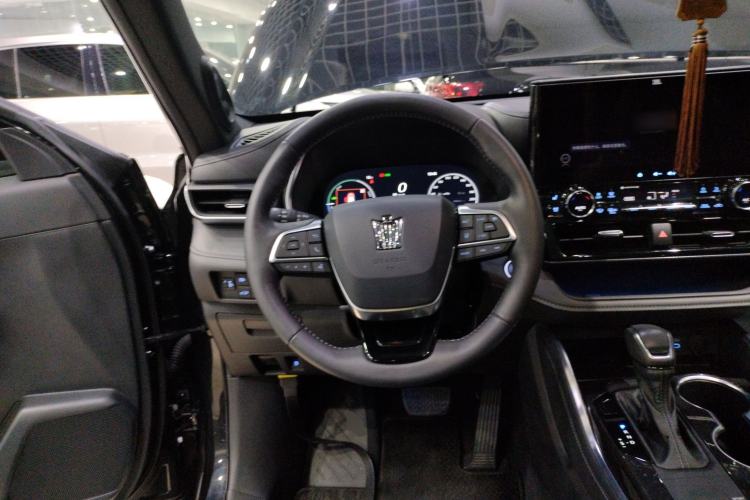 Used Toyota Crown Kluger 2022 2.5L HEV Four-Wheel Drive Flagship Edition Steering Wheel