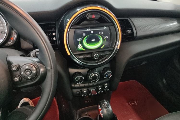 Used MINI MINI 2016 1.5T COOPER
