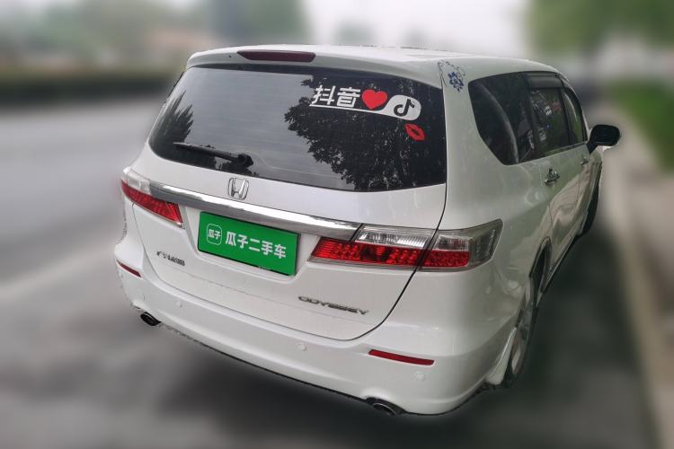 Used Honda Odyssey 2013 2.4L Luxury Edition Rear Right 45 Deg
