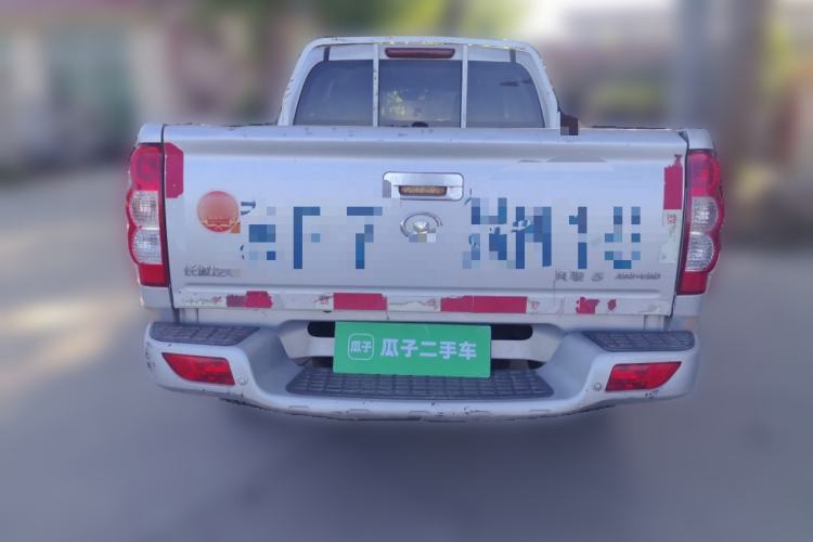 Used Great Wall Wingle 5 2017 2.0T European Version Diesel Two-Wheel Drive Advanced Large Double-Cab GW4D20E
